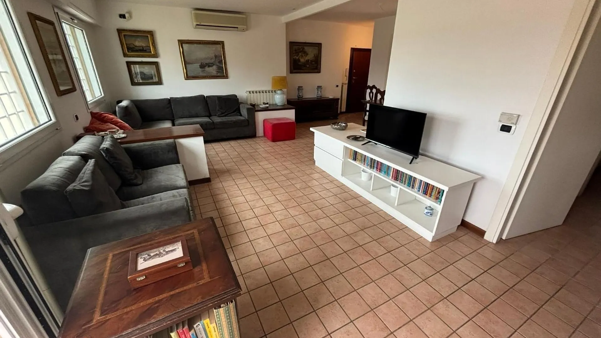 Panoramic Penthouse Eur Apartment Rome Italy